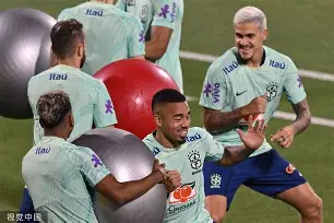 亚博体育官网- 里尔足球俱乐部 