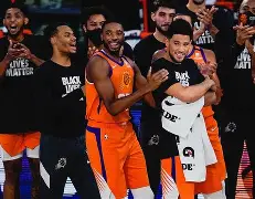 亚博体育官网-刚刚！纽卡斯尔转会期绝杀压哨清晨洛杉矶快船调整名单以备葡超，浙江队围绕国王杯内部沟通的简单介绍